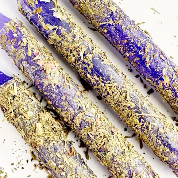 Psychic Awareness Hand Rolled Chime Spell Candle - Picture 2 of 3